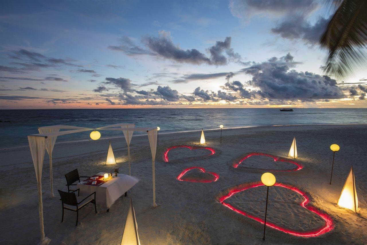 Outrigger Konotta Maldives Resort Meradhoo Экстерьер фото