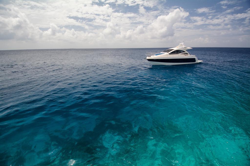 Outrigger Konotta Maldives Resort Meradhoo Экстерьер фото